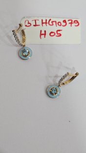 The Bluegleam Dangle Hoop Earrings - thumb 4