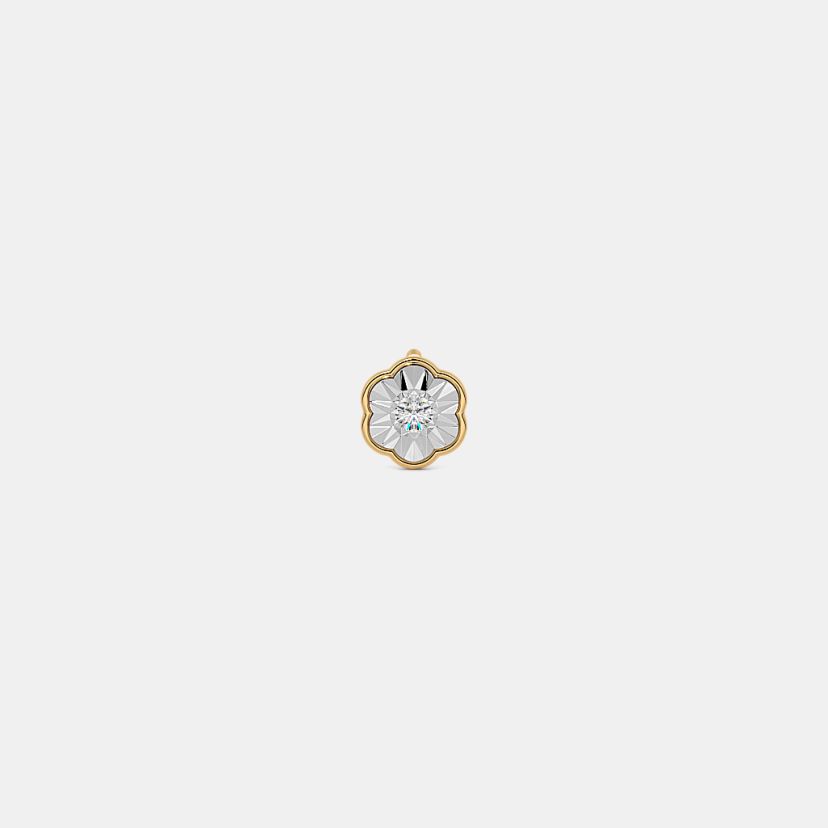 The Vesae Stud Earrings - image 7