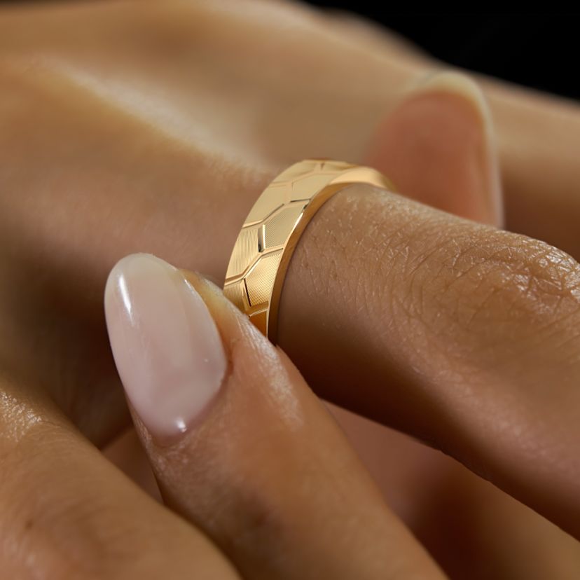 The Elvora Couple Band For Her - image 6