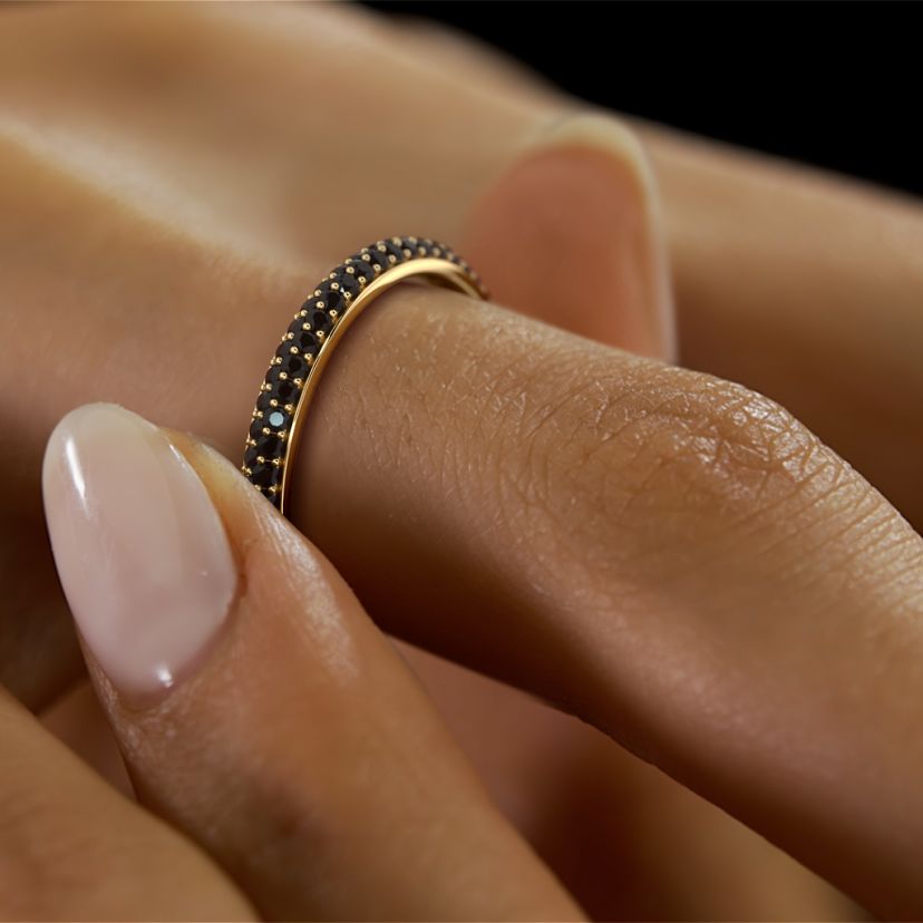 The Ezara Band Ring - image 6