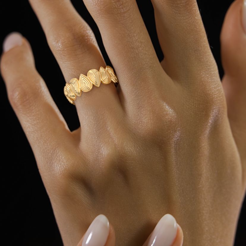 The Golding Band Ring - image 4