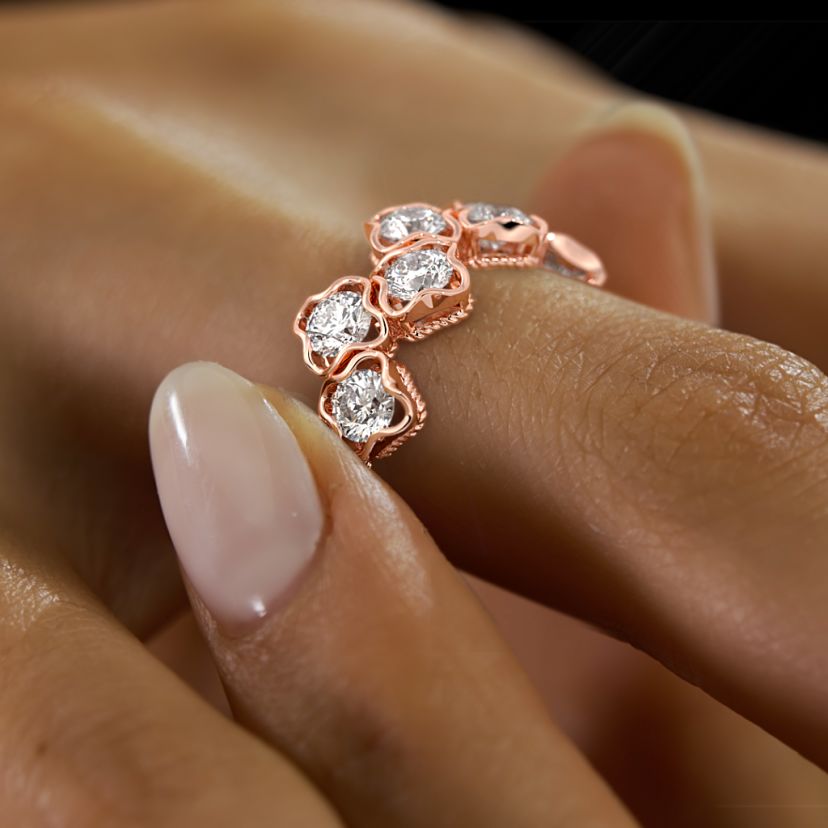 The Vensari Eternity Ring - image 6