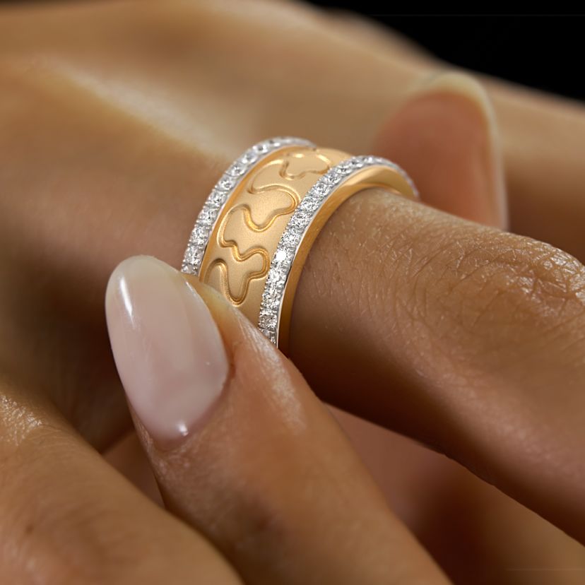 The Paulyne Band Ring - image 6
