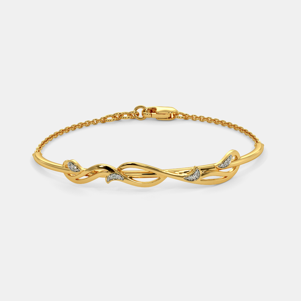 The Ayka Oval Bangle