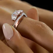 The Amilie Three Stone Ring - thumb 6